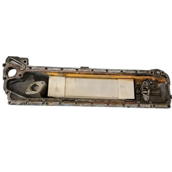 GOOD USED ISUZU 6HK1 OIL COOLER WITH HOUSING - Image 2